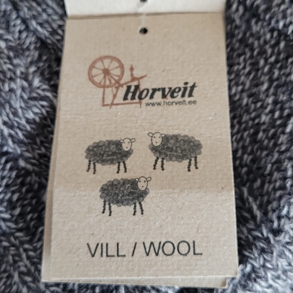 Wool Kable-Knit Reglan Short Sleeves Faux Fur Trim Long Sweater Pullover - Picture 10 of 13